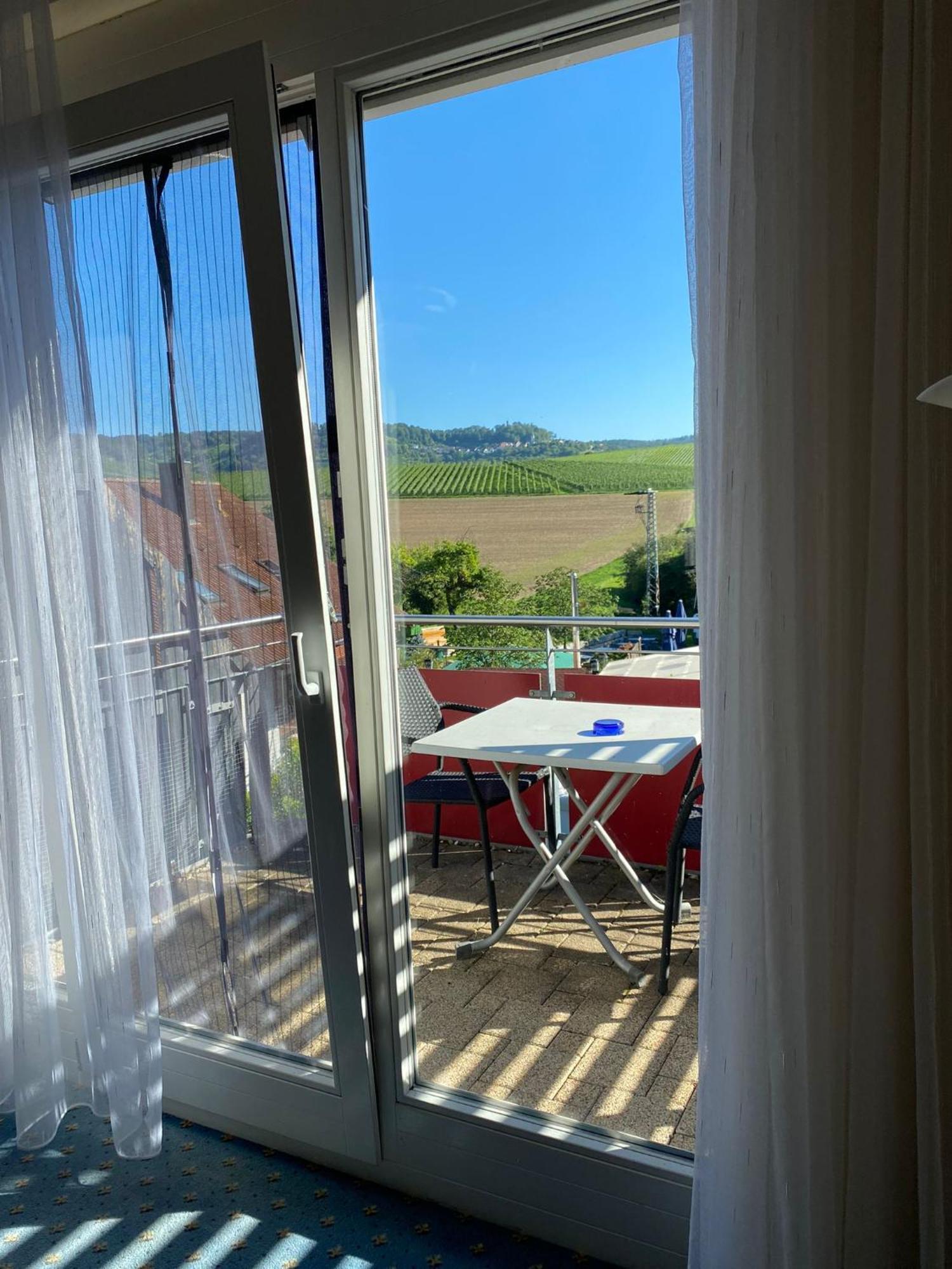 Flair Hotel Landgasthof Roger Löwenstein Extérieur photo