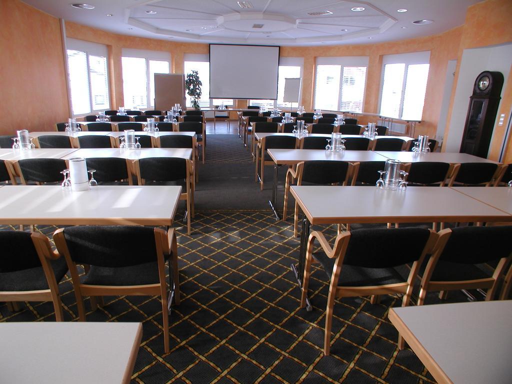 Flair Hotel Landgasthof Roger Löwenstein Extérieur photo