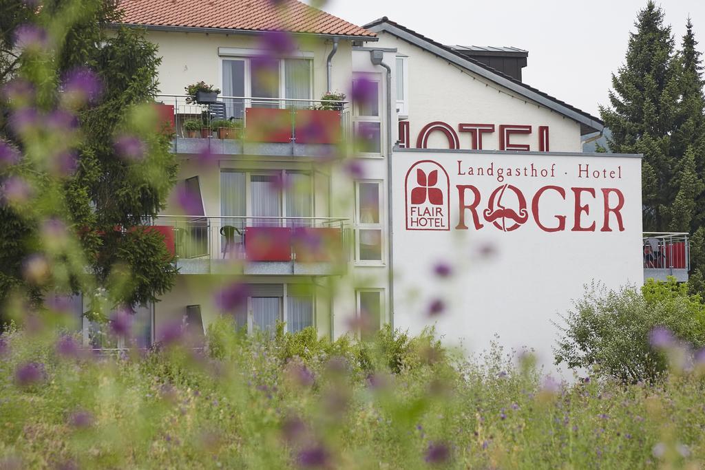 Flair Hotel Landgasthof Roger Löwenstein Extérieur photo
